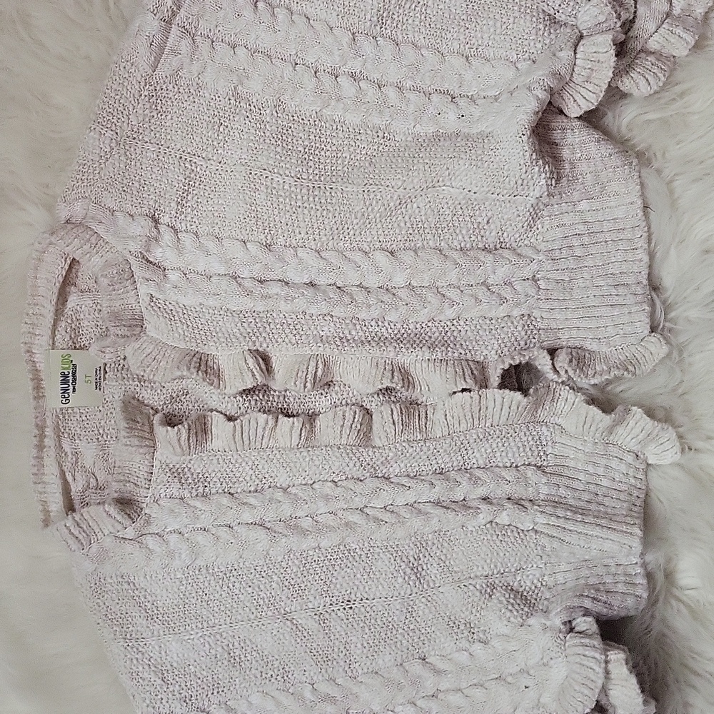OSH KOSH Girl's cream color soft sweater cape size 5T